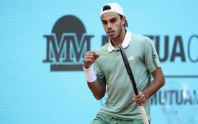 Tenis: Triunfo de Francisco Cerúndolo y derrota de Sebastián Báez en el Masters 1000 de Madrid