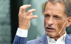 En medio del conflicto con el Gobierno Nacional, Claudio Belocopitt renunció a la cámara que representa a las prepagas