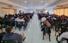 Taller sobre ludopatía en Apóstoles: promoviendo la conciencia y la prevención entre los jóvenes