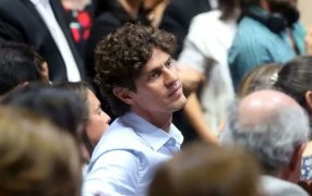 Fuego interno en la UCR: Gobernadores y Jefes de Bloque se diferenciaron de Lousteau