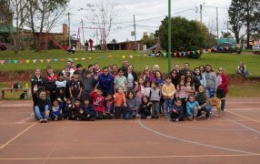Apóstoles: Tarde lúdico recreativa en el Barrio Lomas del Mirador, el evento tiene como objetivo favorecer el desarrollo integral de las capacidades cognitivas, emocionales y sociales de los niños