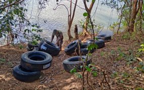Contrabandistas acopiaban neumáticos en cercanías al límite internacional fronterizo