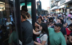 Se levantó el paro de colectivos del día jueves 31 de Octubre: El gremio que conduce Roberto Fernández llegó a “un principio de acuerdo” con las cámaras empresariales