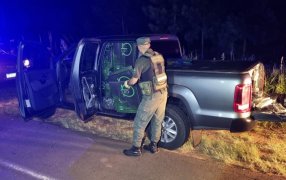Camioneta robada transportaba más de 22 mil paquetes de cigarrillos: El rodado había embestido un control de Gendarmería Nacional