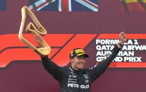 Gran Premio de Austria de Fórmula 1 : El británico George Russell con Mercedes se encontró con el triunfo, por un toque de Verstappen con Norris