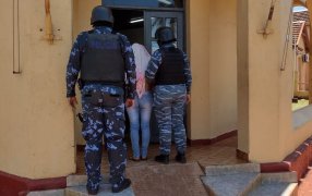 La Policía de Misiones investiga la muerte de un hombre de 69 años en la ciudad de Leandro N. Alem, hay dos mujeres y un joven detenidos