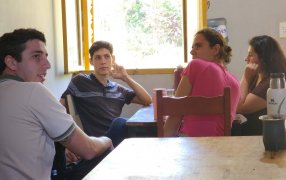 Importancia de acompañar a los jóvenes apostoleños en su vida universitaria