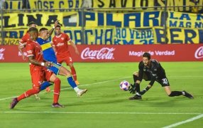 Fútbol Internacional de Verano: Boca Juniors e Independiente igualaron sin goles