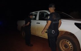 En un rápido bloqueo de las salidas de Oberá, la Policía de Misiones recuperó una camioneta robada minutos antes