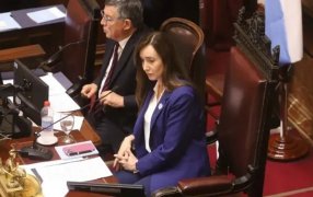 La Vicepresidente sumó su primer triunfo ante el kirchnerismo: Victoria Villarruel consiguió el quórum y logró designar al libertario Bartolomé Abdala como Presidente Provisional del Senado