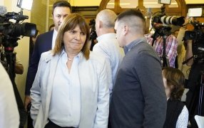 Patricia Bullrich anunció su apoyo a Javier Milei en el balotaje con Massa: "Tenemos la obligación de no ser neutrales"