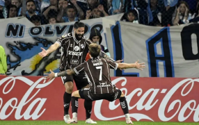 Platense dio el golpe y eliminó a Racing Club del Torneo Apertura