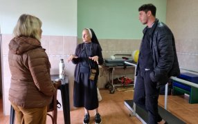 Apóstoles: Entrega de alimentos al Hogar de Ancianos Melvin Jones, fruto de la Juntada fierrera solidaria