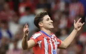 Julián Álvarez marcó su primer gol en Atlético de Madrid en el triunfo ante Valencia