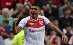 Argentinos Juniors venció a San Lorenzo de Almagro por Liga Profesional de Fútbol y volvió a la lucha por la Copa Sudamericana 2025