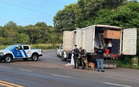 Megaoperativo en la frontera misionera: Prefectura Naval Argentina desarticuló una maniobra millonaria de narcotráfico