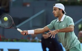 Tenis: El argentino Francisco Cerúndolo cayó ante Taylor Fritz en el Masters 1000 de Madrid
