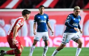 Unión de Santa Fe se impuso por la mínima ante Racing Club en el arranque del torneo