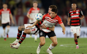 Estudiantes de La Plata perdió 2 a 1 con Flamengo en el Maracaná por la ida de los cuartos de final de la Libertadores