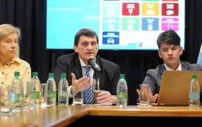 Misiones: El Ministro Adolfo Safrán hizo la presentación del Proyecto de Presupuesto para el año 2024 en la Comisión de Presupuesto de la Honorable Cámara de Representantes