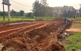 Apóstoles: El Municipio se enfoca en la construcción de cordones cunetas en la calle Santiago del Estero del Barrio Santa Bárbara