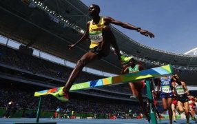 Conmoción en el atletismo: Asesinaron al olímpico Benjamin Kiplagat en Kenia