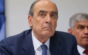 Le están realizando estudios: Internaron a Guillermo Francos por un cuadro gastrointestinal, continúa en observación