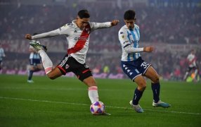 El campeón River Plate cerró la Liga Profesional de Fútbol con un triunfo en el clásico ante Racing Club