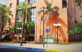 La comuna de la ciudad de Posadas limita el aumento salarial a funcionarios jerárquicos y redirecciona recursos a la obra pública