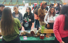 Expo Carrera 2024 en Apóstoles: Un encuentro para orientar el futuro de los estudiantes de la ciudad y la región