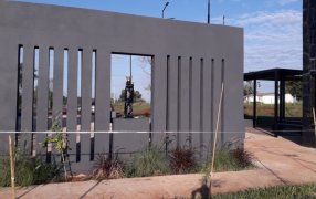 Una de las imágenes 3D de la Virgen María hechas en el Instituto Superior Espíritu Santo se entronizará en el acceso a la localidad misionera de Loreto
