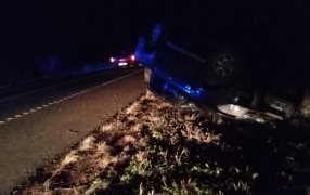 Joven de 22 años falleció tras volcar con su camioneta sobre la Ruta Nacional N° 14 en la localidad misionera de Campo Viera