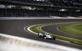 IndyCar: Un gran día para Agustín Canapino en Indianápolis, el argentino terminó la práctica en el puesto 15 y fue el mejor rookie ubicado