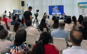 Misiones firmó un convenio con la Asociación Argentina de Codificación de Productos Comerciales para alentar la implementación del Sistema GS1 en la provincia