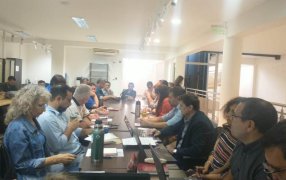 Avanzan las negociaciones entre el Gobierno de Misiones y la Mesa de Diálogo Docente, acordaron una nueva reunión donde se anunciaría un nuevo aumento salarial para el mes de Mayo