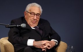 Henry Kissinger, ex Secretario de Estado de EE.UU., muere a los 100 años