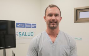 El Médico residente de Sudáfrica Tertius Potgieter resaltó la excelencia del Hospital Dr. Ramón Madariaga de la ciudad de Posadas