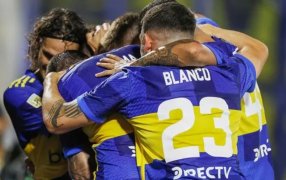 En un partidazo, Boca Juniors le ganó a Racing Club y se mete de lleno en la pelea