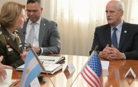 Preocupada por China, la Jefa del Comando Sur de Estados Unidos llegó a la Argentina pero rechazó una reunión con Cristina Fernández de Kirchner