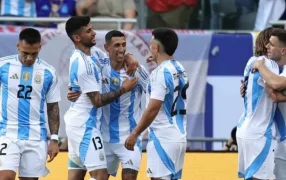 La Selección Argentina le ganó a Ecuador con gol de Di María y un rato de Messi
