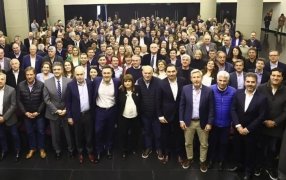 Patricia Bullrich encabezó un evento con todos los Gobernadores y Legisladores de Juntos por el Cambio, entre ellos Rodríguez Larreta