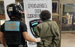 Cámaras del 911 permitieron arrestar otra vez a un individuo que intentaba entrar a una casa en la ciudad de Posadas