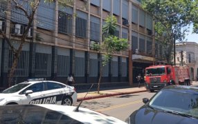 Intimidación pública: Identificaron al presunto autor de amenazas de bomba en un Instituto Superior de la ciudad de Posadas, se trataría de un joven de 18 años estudiante de otro colegio secundario
