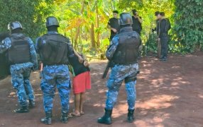 Wanda: Atraparon a un delincuente de 23 años que ingresó a la vivienda de unos abuelos para robar dinero