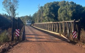 Misiones: La Dirección Provincial del Vialidad habilitó el tránsito sobre el paso provisorio del Arroyo Pindaytí en la Ruta Provincial N° 2