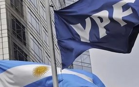 En entrevista en TV: Javier Milei dijo que creará la "tasa Kicillof" para pagar el juicio por YPF