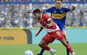Torneo Apertura 2025: Boca Juniors igualó sin goles ante Argentinos Juniors en La Bombonera