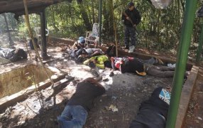 Misiones: Capturaron a siete integrantes de una banda narco que operaba desde el monte, incautaron cocaína y objetos robados