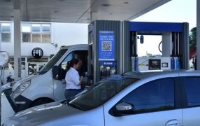 Bajas rentabilidades: Estaciones de servicio podrían dejar de tomar pagos con tarjetas de crédito