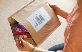 ¿Cómo elegir el embalaje correcto para las entregas de venta online?